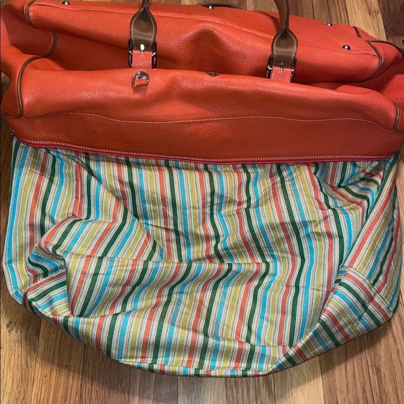 I Santi Large Pebbled Orange Leather Weekender Tote with brown handles & strap. - Picture 13 of 16